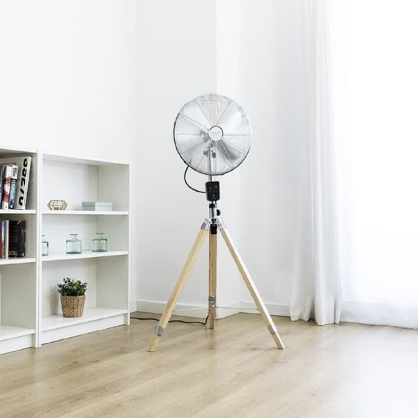 Cecotec Wooden tripod fan with 4 16-inch blades and a total diameter of 40 cm. Remote control and timer. Elegant design.