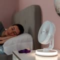 Pikkukuva 1 / 11: Ladattava pöytätuuletin LED-valolla FanLed InnovaGoods Ø6,6'' 4000 mAh