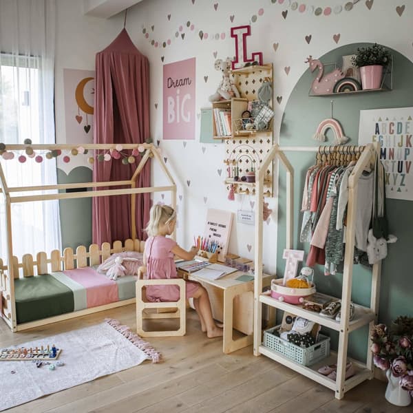 Montessori afgangsbord og stol sæt