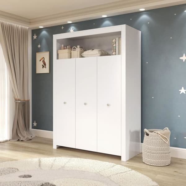 Babyrum Trio: Säng 70 x 140 cm + Skötbord + OLIVIA garderob - Vit - TREND TEAM