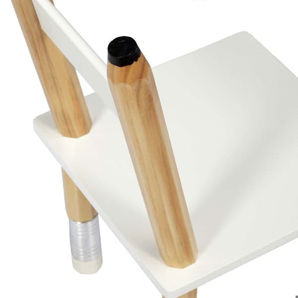 Barnbord och 2 pennastolar Home Deco Kids