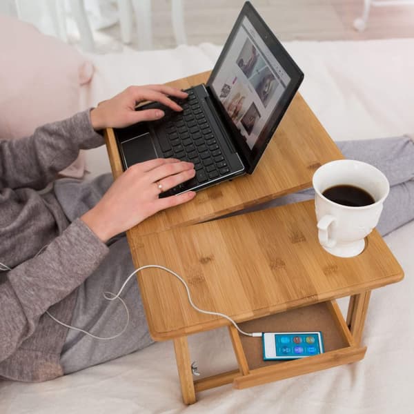 Sengebord i med USB-blæser - brun