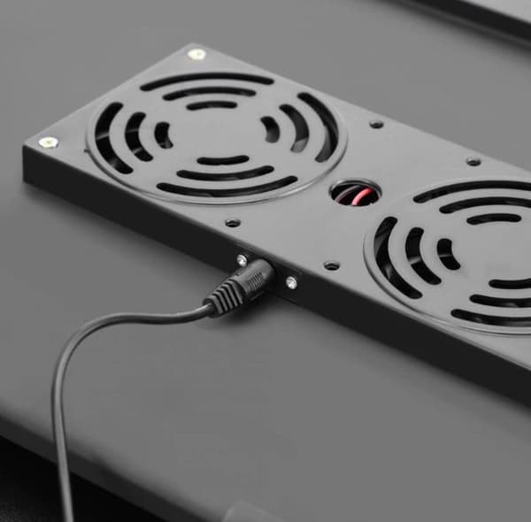 Vikbart Laptopbord med musmatta och fläkt - Svart