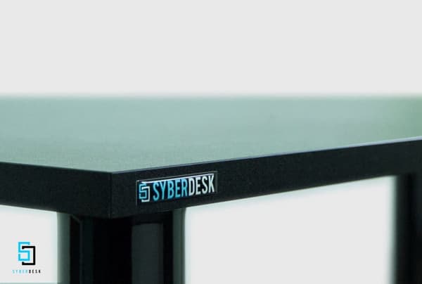 SyberDesk Spelskrivbord - Spelbord - Med LED För Spelare - Gaming Desk