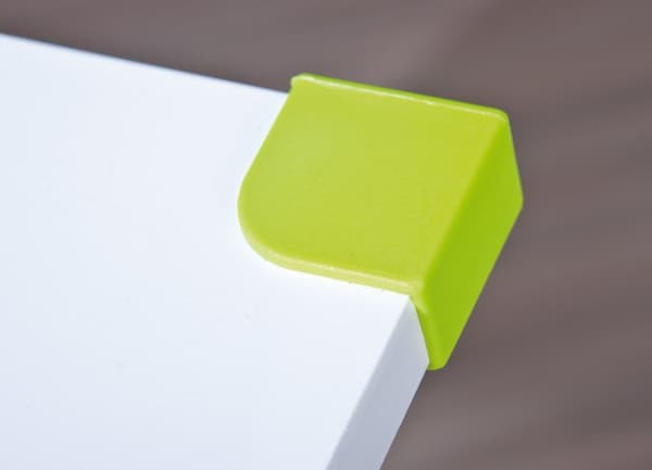 Color skrivebord hvit.