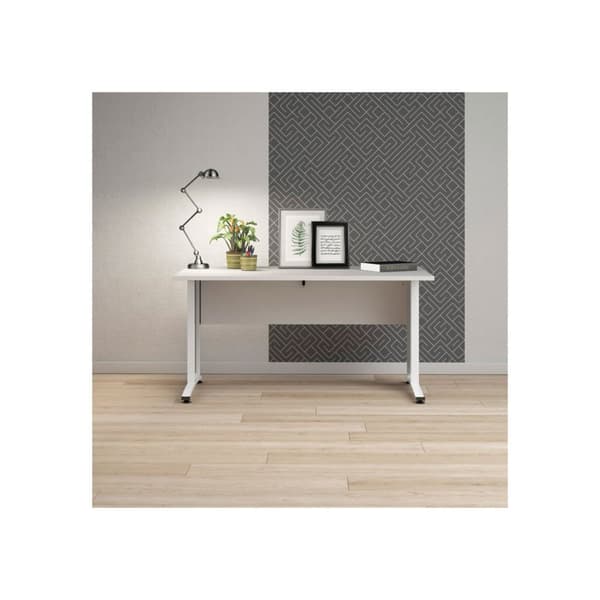 Prisme skrivebord bredde 150 cm hvit.