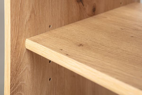 Addu skrivebord 1 tastaturhylle, 4 ruller, 1 oppbevaringsrom, eik artisan dekor.
