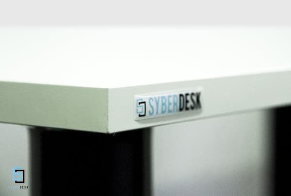 SyberDesk Gaming skrivbord PRO LED XXL, Spelskrivbord, 165x68, vitt stort datorbord