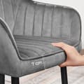 Pikkukuva 6 / 7: Eetkamerstoel - Fauteuil  - Gestoffeerde stoel - met armleuningen - Metalen poten - Fluwelen hoes