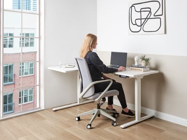 Elektrisk Justerbart Venstre Skrivebord Hvit Bordplate Hvit Stålramme 160 x 59 cm Sitt og Stå L-formet Moderne Design