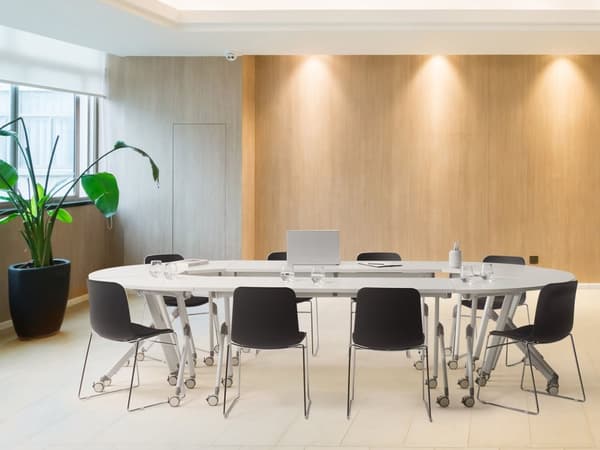 Sammenleggbart Skrivebord Hvit Metallramme MFC Bordplate 180 x 60 cm Sammenleggbart Mobilt Bord med Hjul Moderne Design