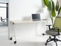 Miniatyrbilde 2 av 7: Sammenleggbart Skrivebord i Lyst Tre og Hvit Metallramme MFC Bordplate 160 x 60 cm Sammenleggbart Mobilt Bord med Hjul Moderne Design