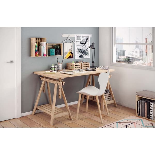 Olackerad arkitekt Trestle