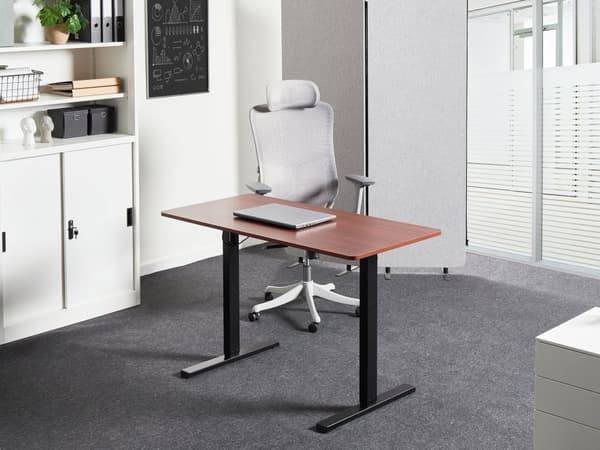Elektrisk Justerbart Skrivebord Svart og Mørkebrun Bordplate Hvit Stålramme 120 x 60 cm Sit and Stand Firkantede føtter Moderne Design
