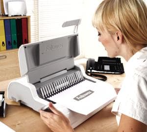Fellowes bindmaskin Pulsar-e elektrisk plastrygg, 300 ark