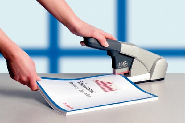 Leitz Heavy Duty Häftapparat - 80 ark - Silver