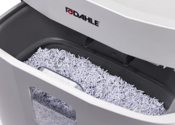 Dahle® PaperSAFE 420 - Paperisilppuri - 2x15 mm siru - 25 litran keräilyalusta - Arkkeja max per 10 - P5 - Niitit pankkikortit paperiliittimet CD-levy