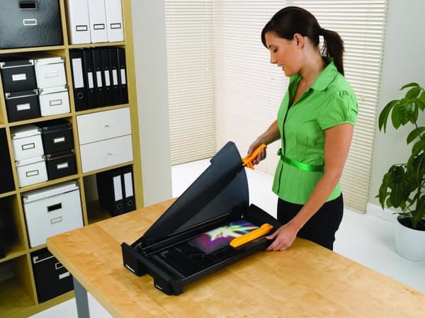 Fellowes Stellar A3 -paperileikkuri, 20 arkkia, 460 mm, musta