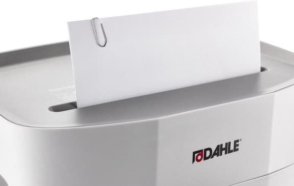 Dahle® PaperSAFE 140 - Paperinsilppuri - 5x18 mm silppuri - 12L keräilyalusta - Arkkeja max per 10 - P4 - Niittejä pankkikortteja paperiliittimiä