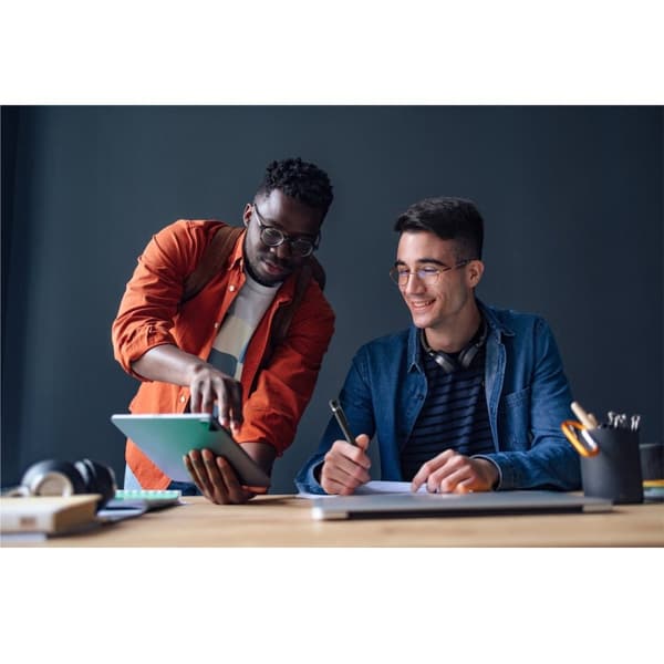 Philips DVT1600 Lydoptager pen inkl. Sembly - 360° mikrofon - 32 GB - USB-C - Sembly tale-til-tekst cloud-software / talegenkendelse