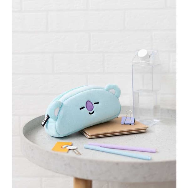 BT21 - Pehmoinen kynäkotelo KOYA-tarvikkeille