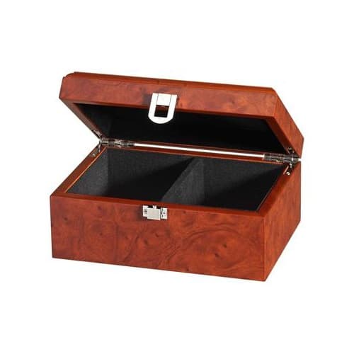 Skakbox Maroon 1