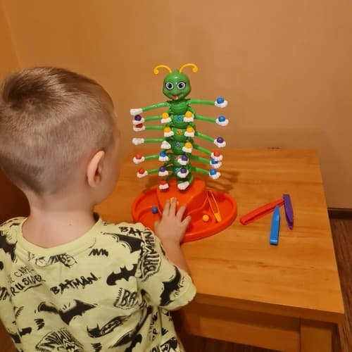 Skakande Tusenfoting - Spel för barn