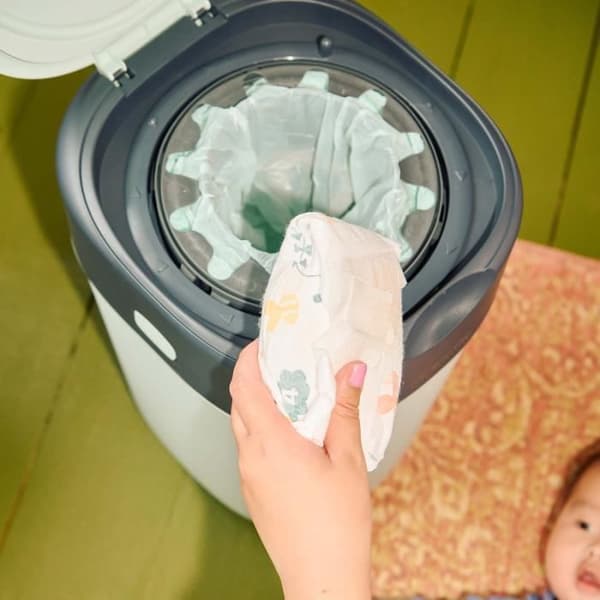 Tommee Tippee - Twist & Click Diaper Bin - Pink