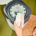 Miniatyrbild 4 av 6: Tommee Tippee Twist & Click skötbricka - rosa