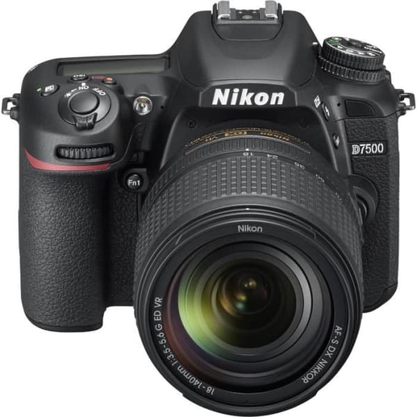 Nikon D7500 + 18-140 mm VR-reflexkamera - NIKON - CMOS - 4K/UHD-video - Bluetooth