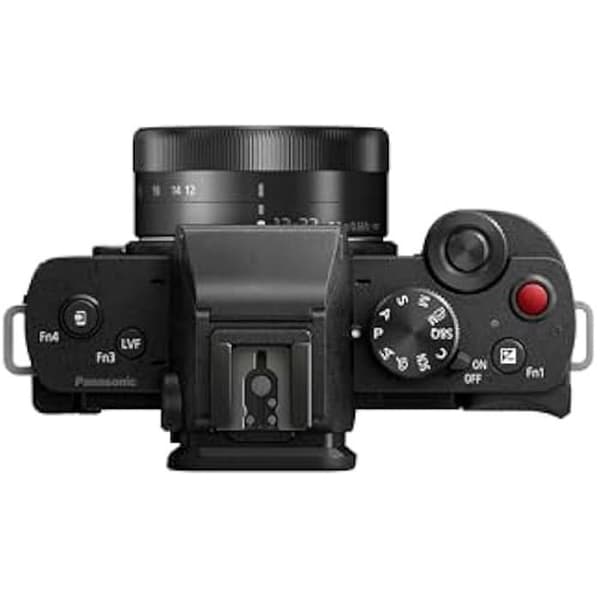 Hybridkamera - PANASONIC - Lumix G100D - 20.3MP - Videoinspelning 4K - Objektiv 12-32mm