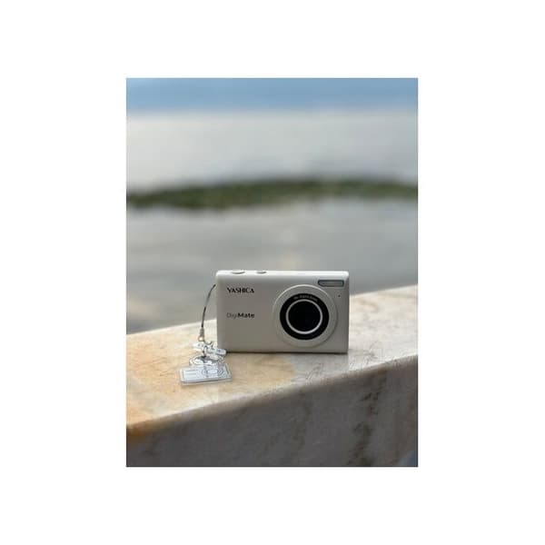 Yashica DigiMate Vit digital kamera