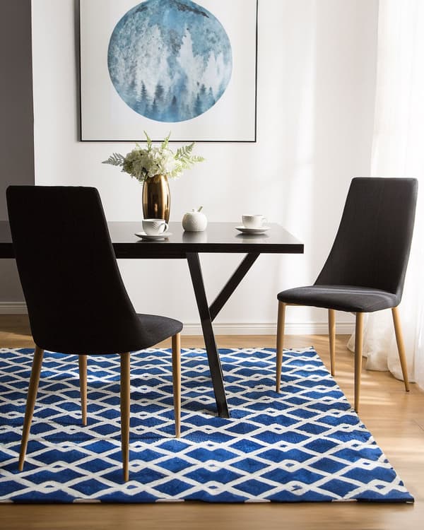 Tuoli musta 47 x 96 x 58 cm polyesteri metalli puu 2 kpl lattiasuoja vaahtomuovi