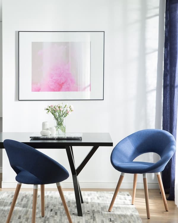Tuoli laivastonsininen 66 x 80 x 45 cm polyesteri puu 2 kpl lattiasuoja käsinojat retro
