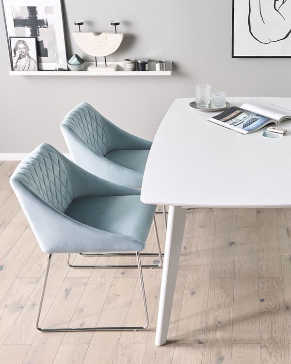 Spisebordsstole Lyseblå Velour Stof med Sølv Krom Metalben Sæt af 2 79 x 55 cm Quiltet Moderne klassisk Design Uden Armlæn Køkken Indretning