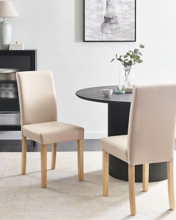 Set med 2 Matstolar Beige Konstläder Träben Traditionell
