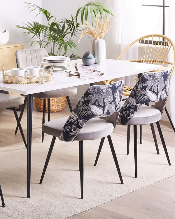 Sæt med 2 spisestuestole Grå Velour Sæde Sort Metal Ben Udskåret Ryg Blomstermønster