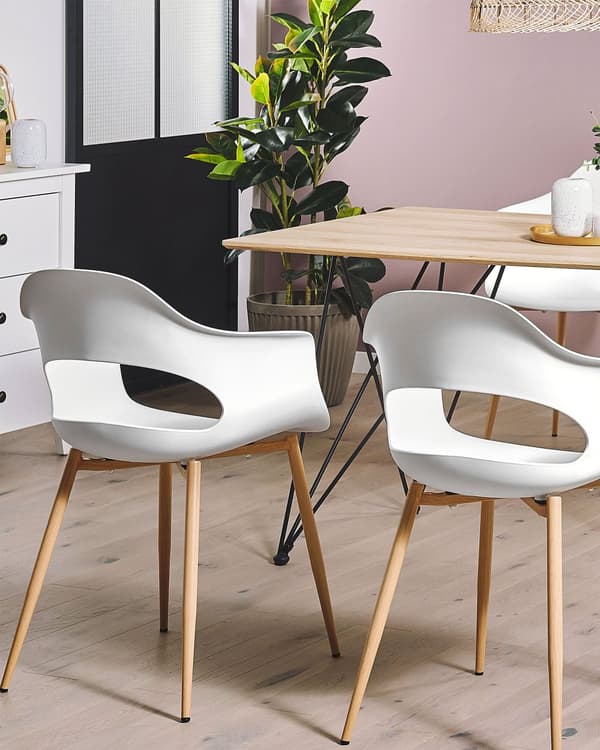 Set med 2 Matstolar Vit Syntetiskt Material Eleganta Ben Dekorativ