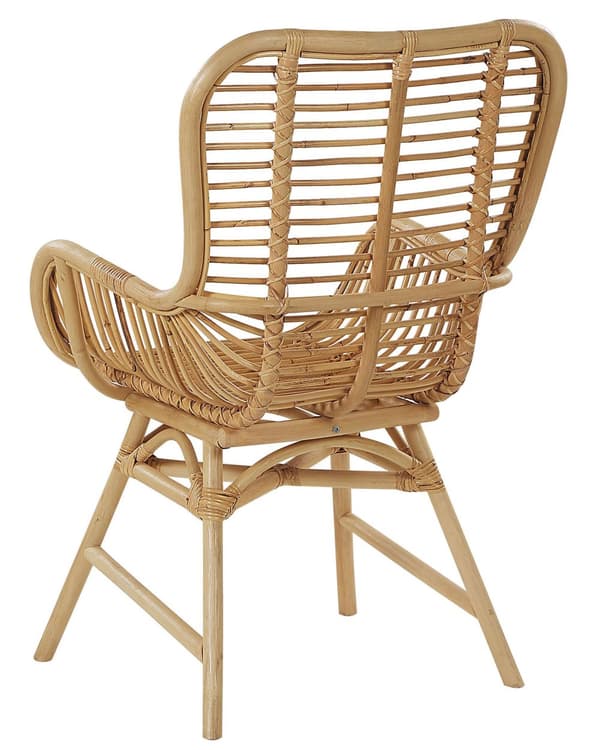 Lysebrun rattan stol højryggede armlæn hjem have balkon terrasse