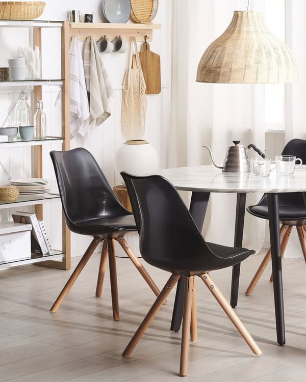 Sett med 2 Spisestuestoler Svart Kunstskinnsete Slanke Treben Armløse Moderne