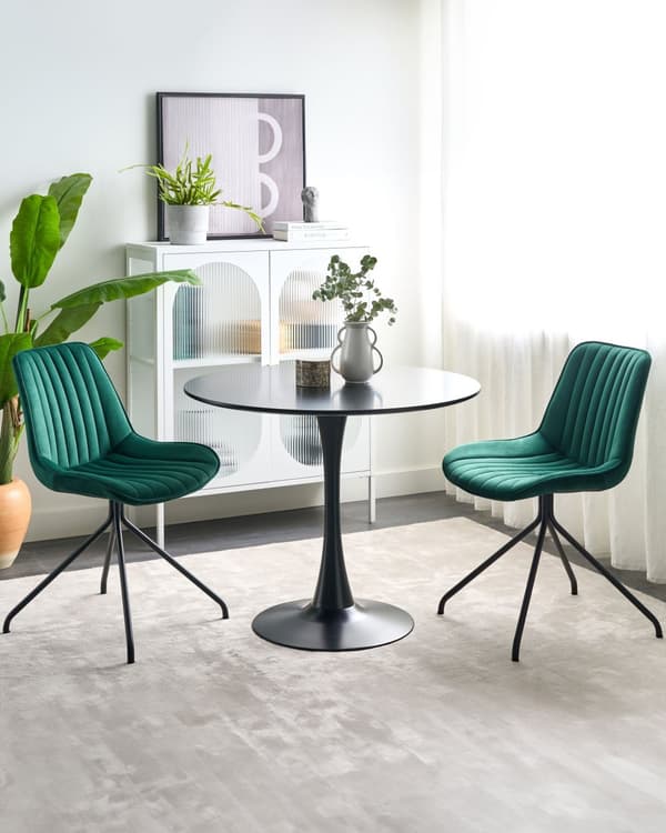 Set om 2 Matstolar Grön Sammetsklädsel Tuftad Utan Armstöd Svart Stålram Retro Design Kök Matsal