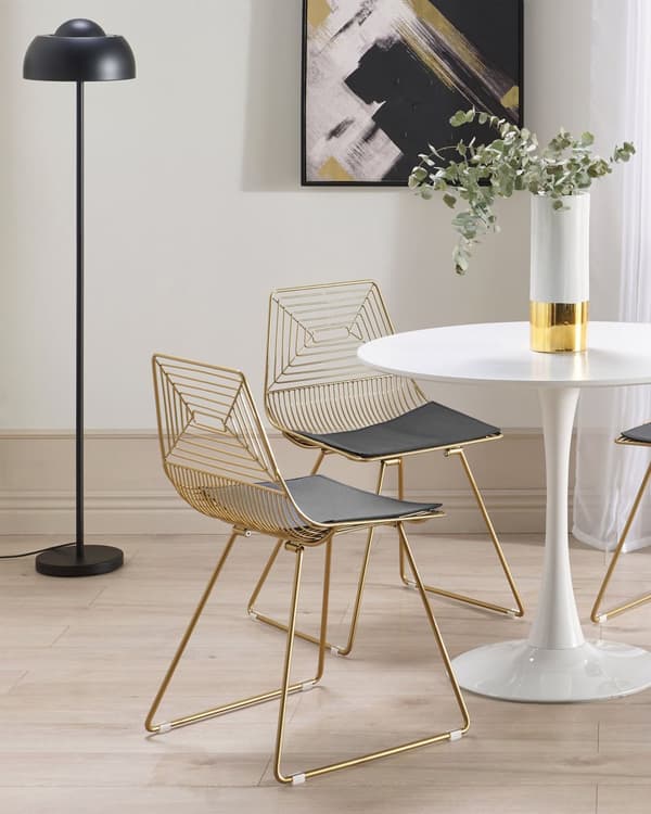 Uppsättning med 2 Matstolar Guld Metall och Stål med Sittdynor i Konstläder Industriell Design Kök Matsal