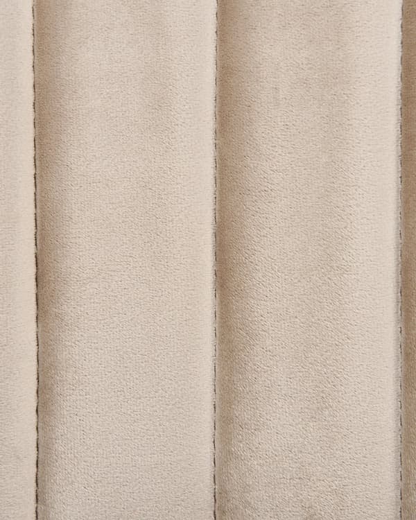 Uppsättning med 2 matstolar Taupe sammet tygklädsel Svarta metallben med armstöd Böjt ryggstöd Modern modern design
