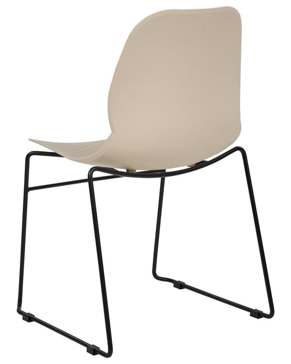 Set med 4 matstolar Beige Stapelbara Armlösa Benkåpor Plast Svarta Stålben Konferensstol Samtida Modern Skandinavisk Design Matsal