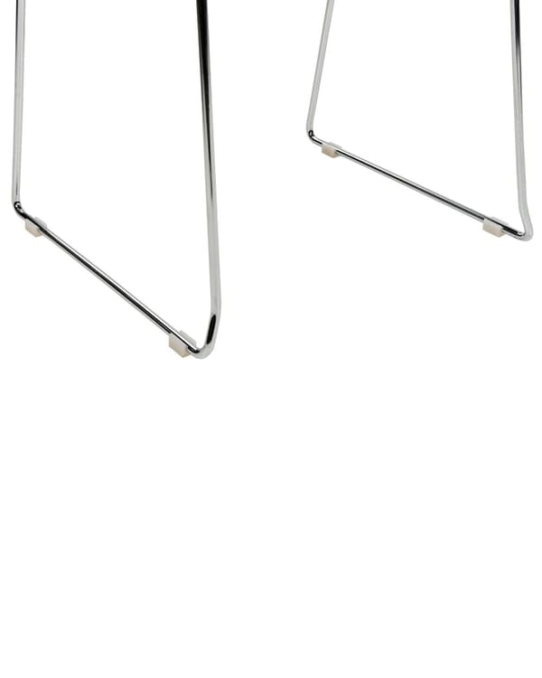 Set med 4 matstolar Mörkgrå Stapelbar Armless Benskydd Plast Stålben Konferensstolar Samtida Modern Skandinavisk Design Matrum Sittplatser