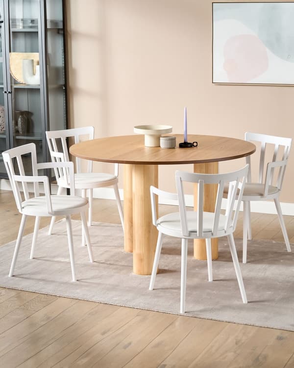 Spisebordsstole Hvid Plast Sæt af 4 Spisestuestole med Armlæn Stole med Tremmeryg Moderne Stil Spisestole til Spisestue