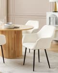 Miniatyrbilde 2 av 10: Sett med 2 Spisestoler Hvit Boucle med armlener Svarte metallben Moderne design