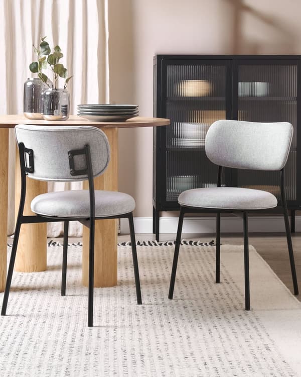 Set med 2 Matstolar Grå Polyester Sitsar Armlösa Metallben för Matsal Kök