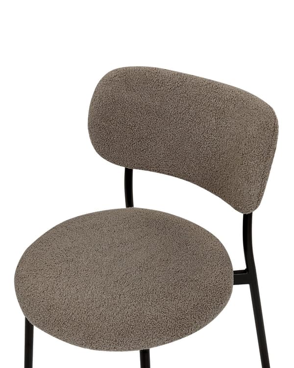 Sæt med 2 stole beige grå boucle polstret taupe sæder uden armlæn metalben til køkken spisestue