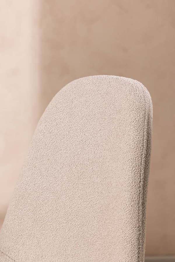 2 x Polar spisestuestoler beige.